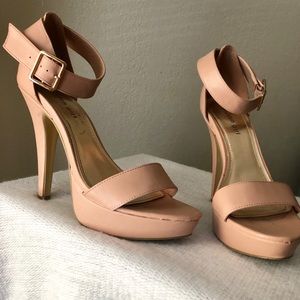 Madden girl peach strapped heels